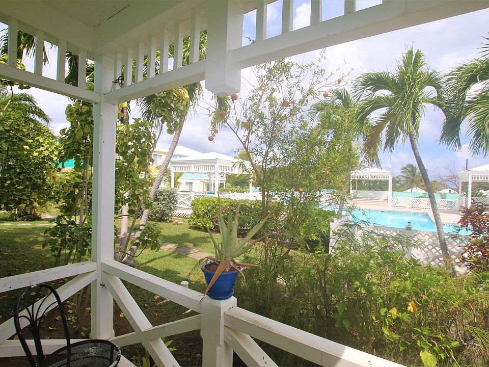 1st image of 14 SG Crtyd Villas