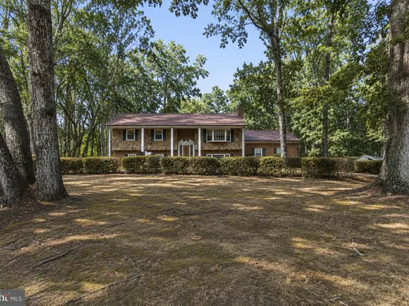 54 Richards Ferry Rd, Fredericksburg, VA 22406