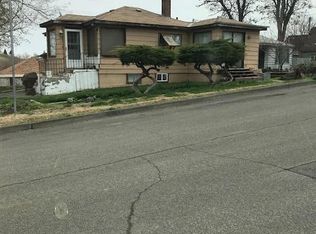 702 SE 8th St, Pendleton, OR 97801