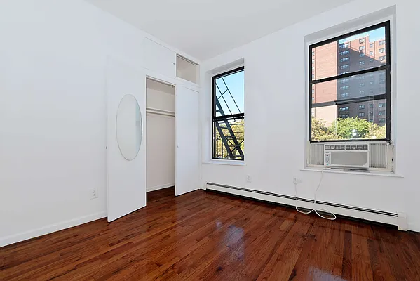 Rented by J Misrahi Realty Corp | media 23