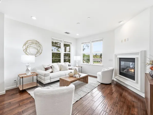 4822 Portola Redwood Ln, San Jose, CA 95124