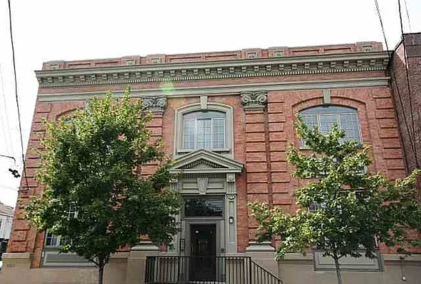 Sold by Hudson Place Realty | media 7