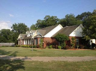 440 S Cedar Ave, Van Buren, AR 72956