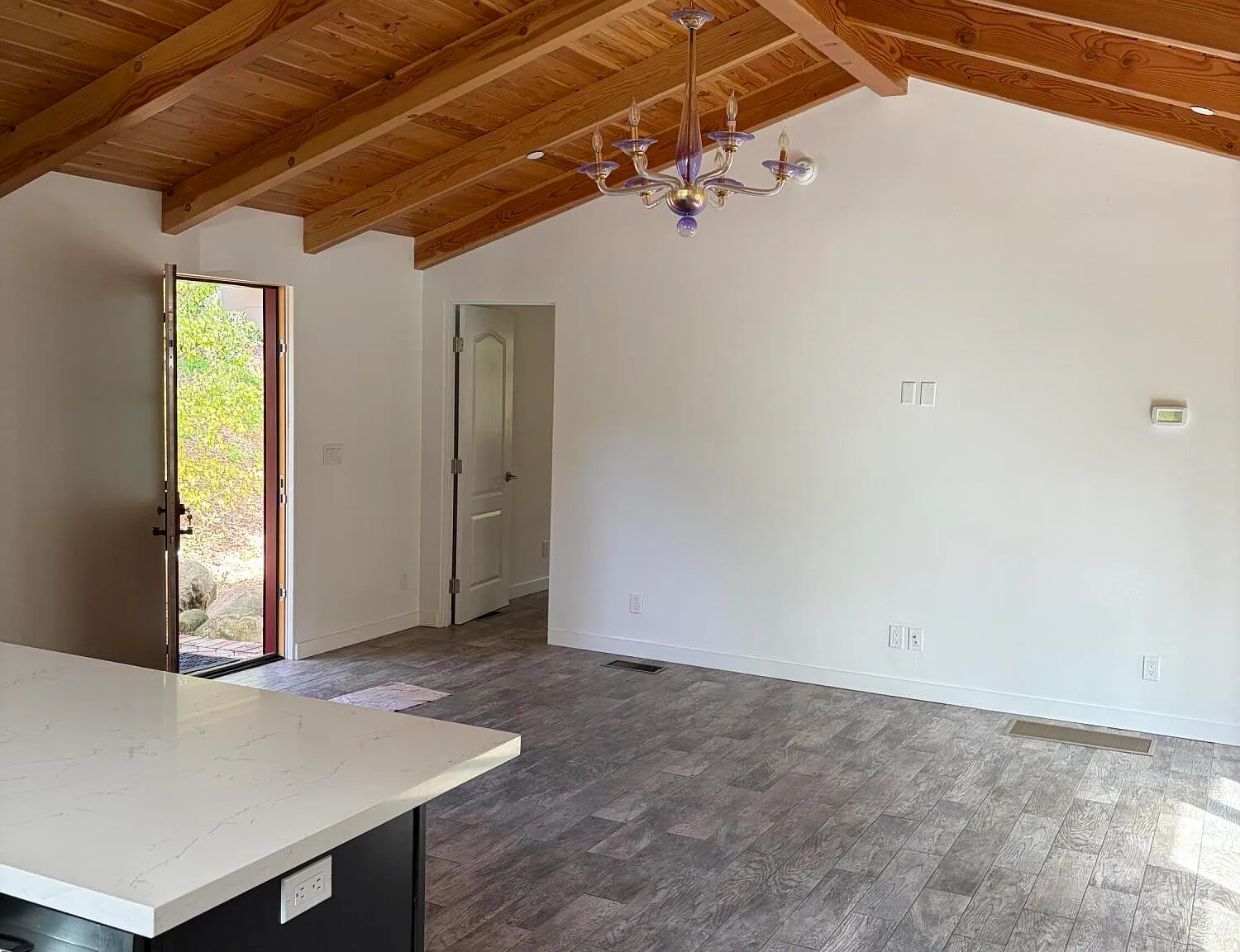 1 bed, 1.5 bath, $4,500 — Photo 3
