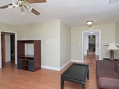 513 Tyler St — Photo 20