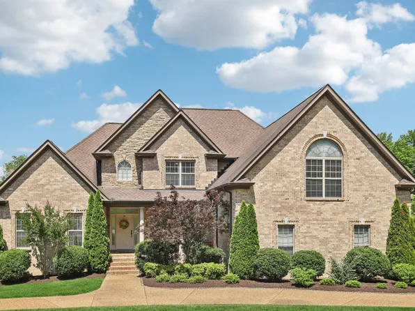 329 Windhaven Bay, Mount Juliet, TN 37122