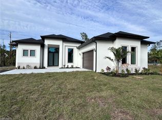 2767 39th Ave NE, Naples, FL 34120