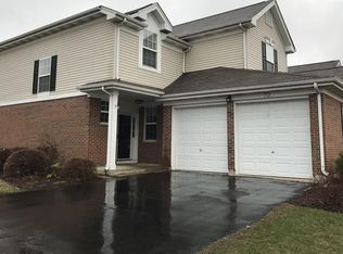 701 Legend Ln, McHenry, IL 60050