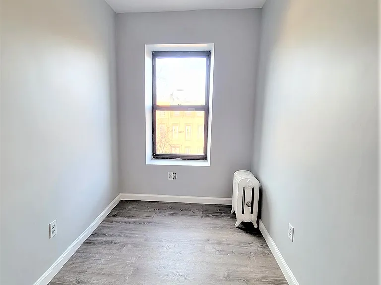 356 Hancock St #3 — Photo 9