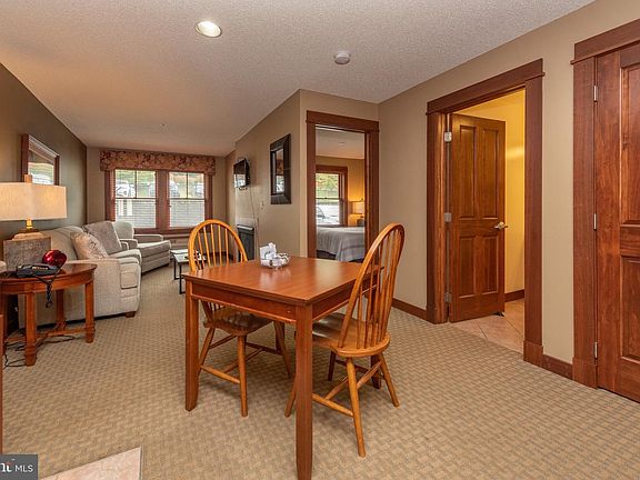 2nd image of 565 Glendale Rd #116