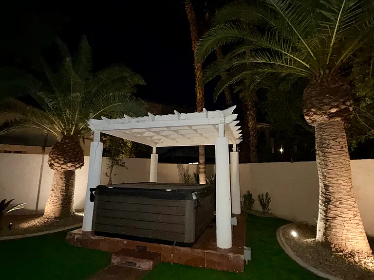 8922 Rio Verde Ave — Photo 98