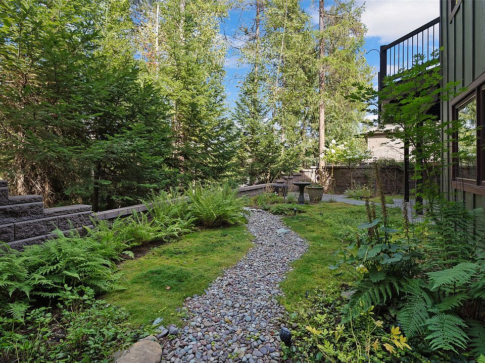 1st image of 1034 Mountain Park Dr #B