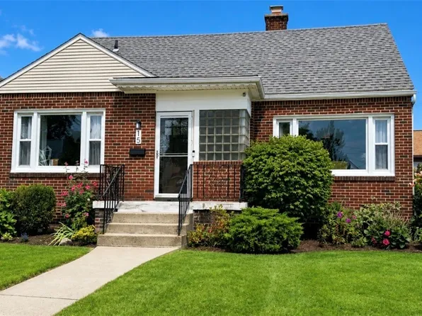 15 Kenton Rd S, Buffalo, NY 14217
