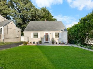 14 Valley View Rd, Rockaway, NJ 07866