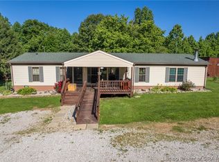 8526 E Tiger Ln, Lexington, IN 47138