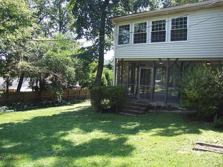 1773 Shades View Ln — Photo 16