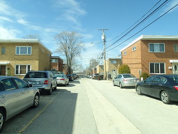 3rd image of 4906 Crain St #B