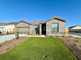 8710 Rawhide Ave, Shafter, CA 93263