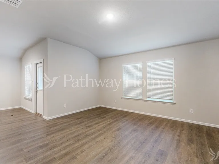 1625 Gatesville Ct — Photo 2