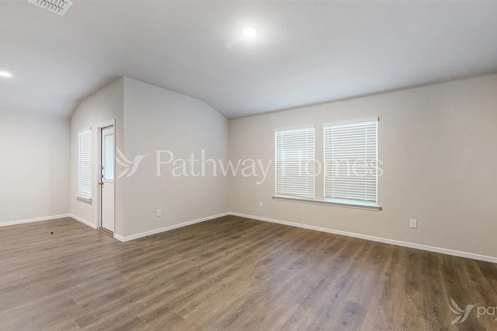 Building Photo - 1625 Gatesville Ct
