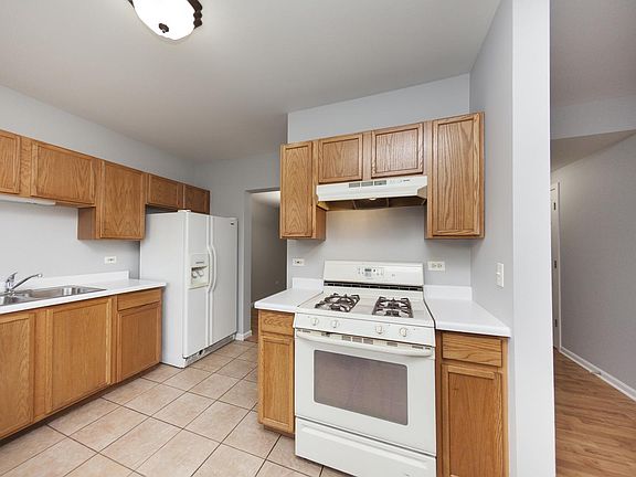 4th image of 1420 W Split Oak Cir