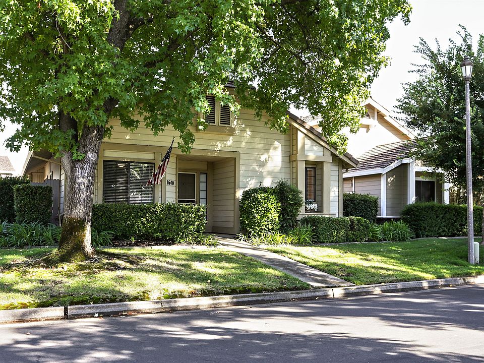 1st image of 1640 Ashford Dr