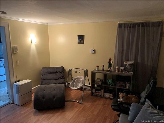 5th image of 15 Spring Hill Avenue