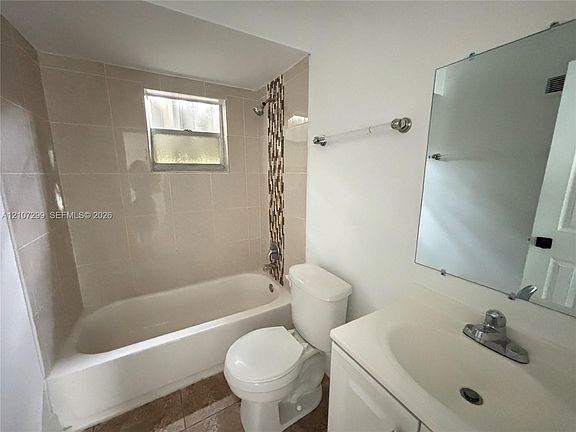 5th image of 6531 SW 19th St #1