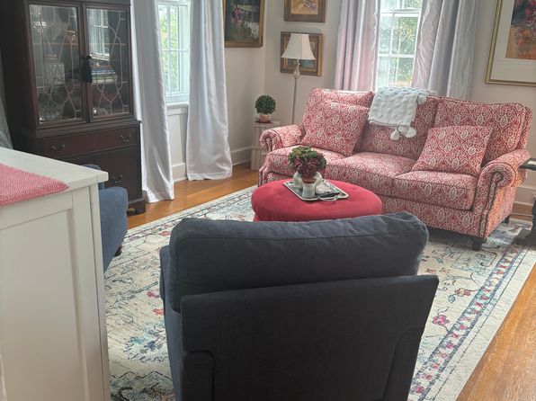 205 S 5th Ave APT 4