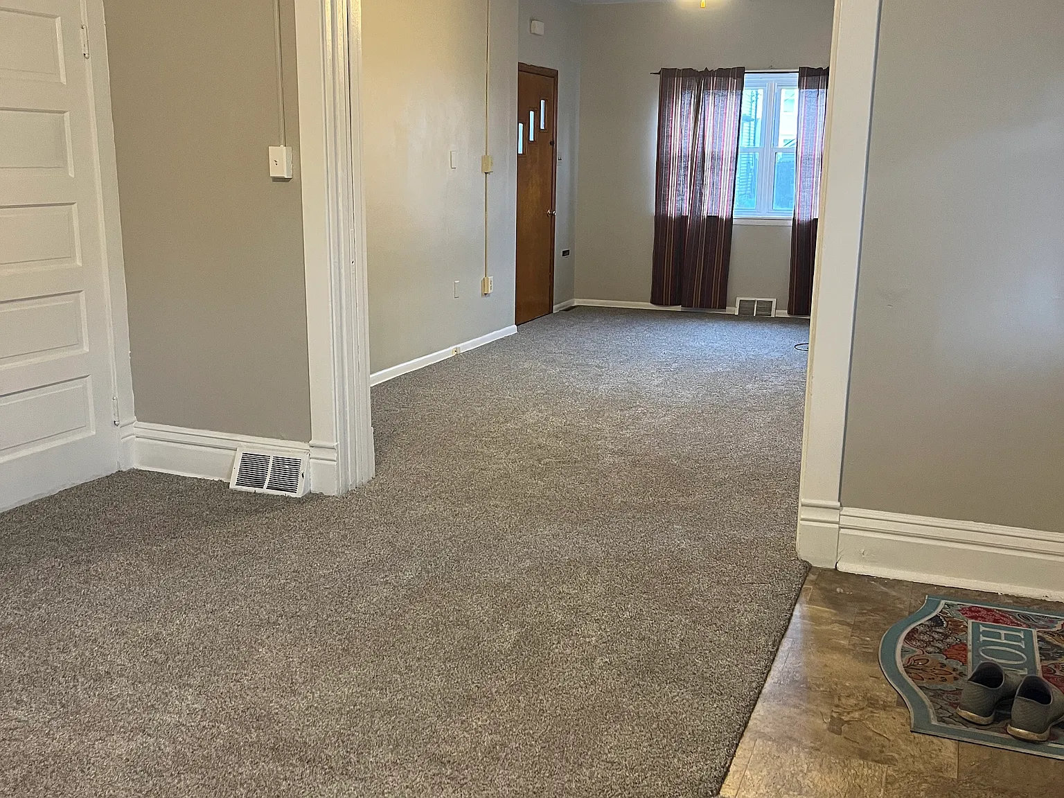 2 bed, 1000 sqft, $875 — Photo 3