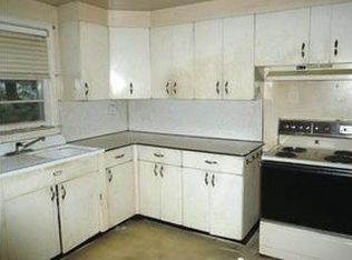 23 Elmwood Rd, Wallingford, CT 06492