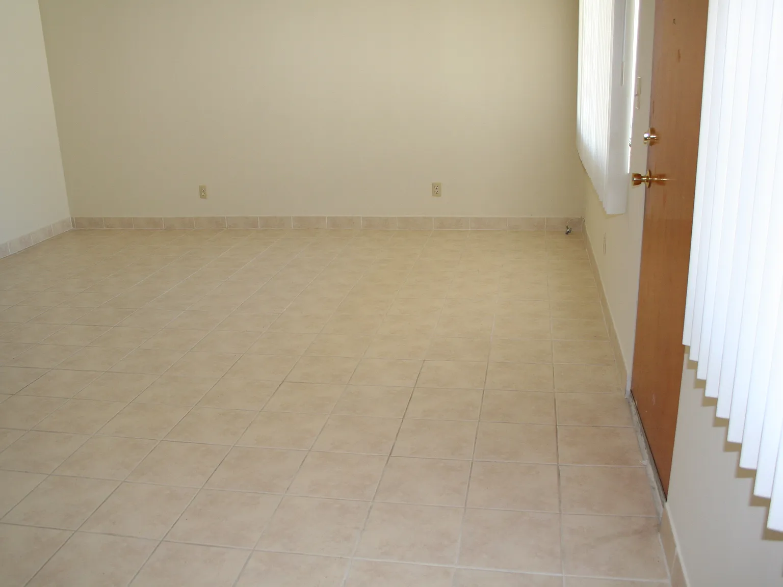 2 bed, 1.5 bath, 900 sqft, $2,395 — Photo 4