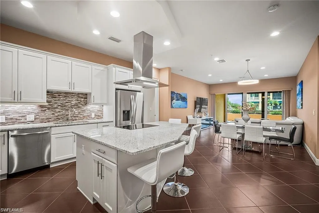 2 bed, 2.0 bath, 1630 sqft, $2,600 — Photo 2
