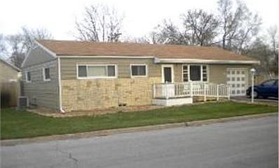1st image of 424 S Dearborn Ave