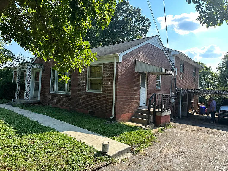 539 Bismark Dr — Photo 4