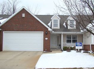 911 Oakbrook Dr, Jackson, MI 49203