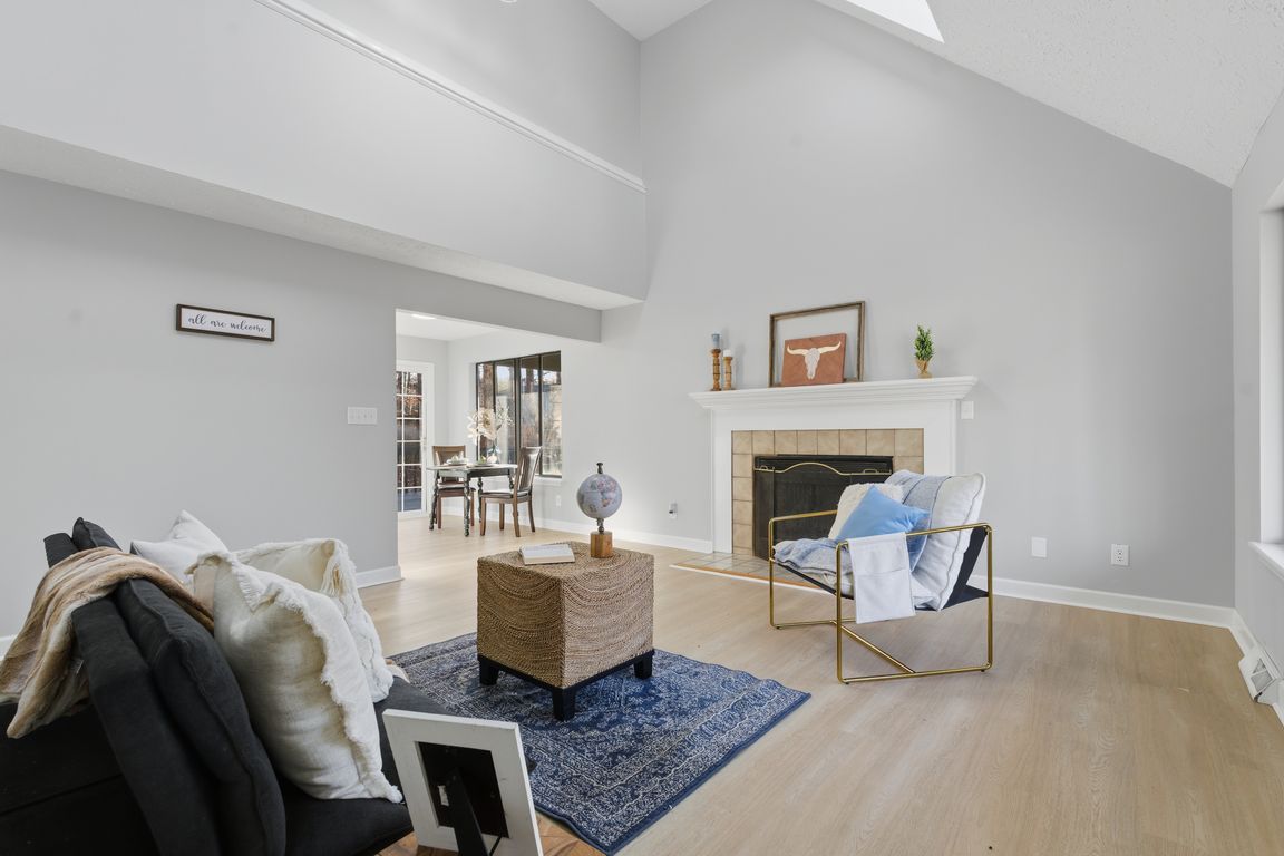 next background image