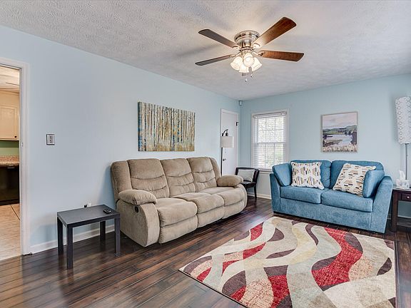 5th image of 488 Mayfield Rd