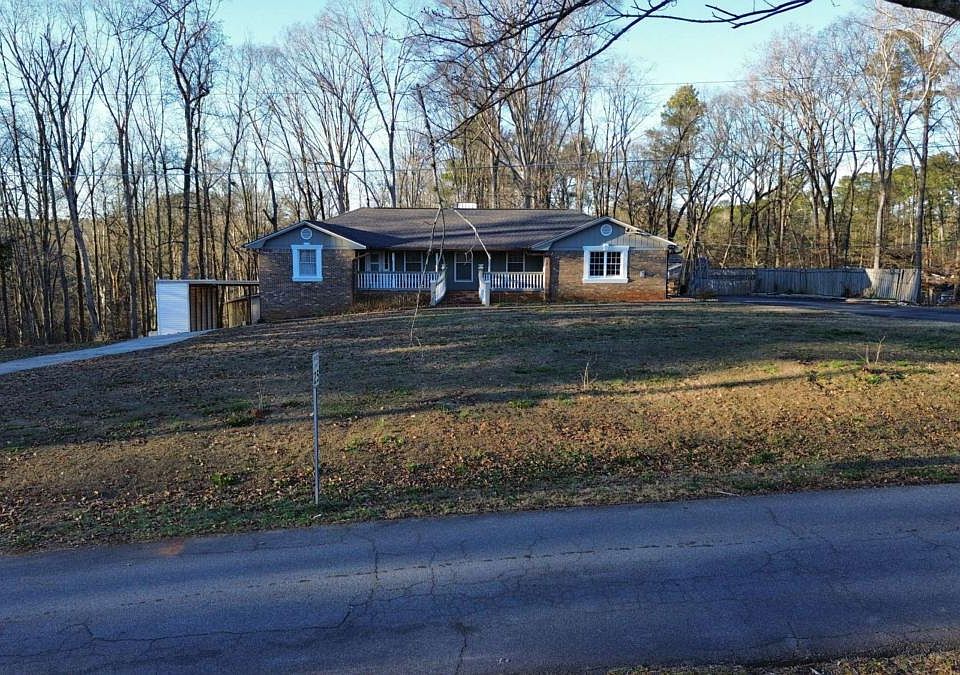 1st image of 1558 Pine Cir