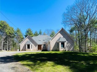 290 Mile Rd, Coventry, RI 02816