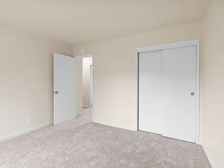 3400 Baxter Avenue — Photo 13