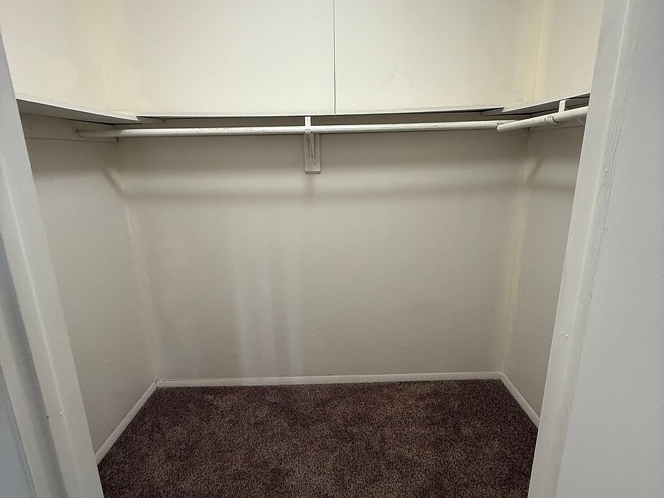 Closet 2