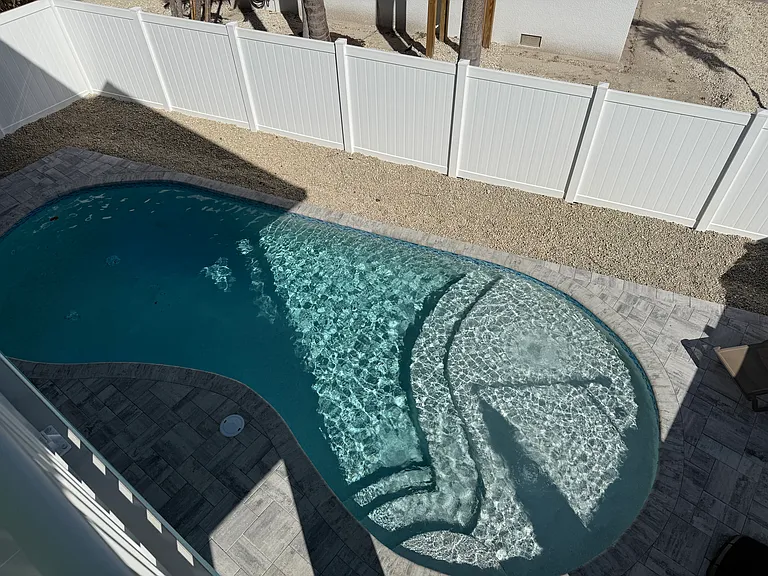111 Madison Ct — Photo 36