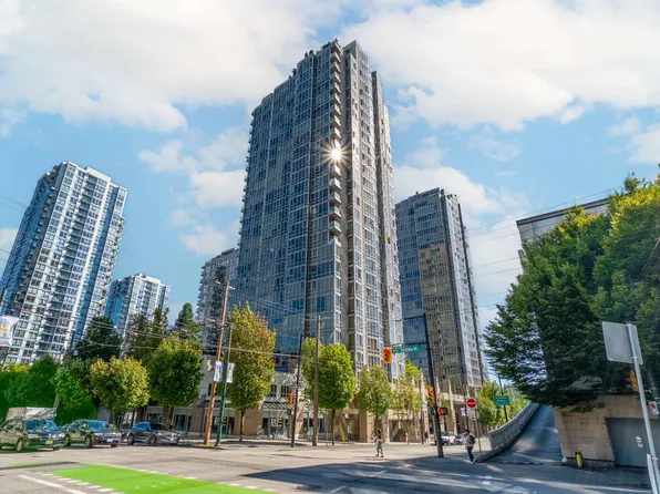 930 Cambie St #301, Vancouver, BC V6B 5X6