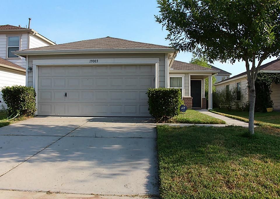 1st image of 19003 Remington Bend Dr