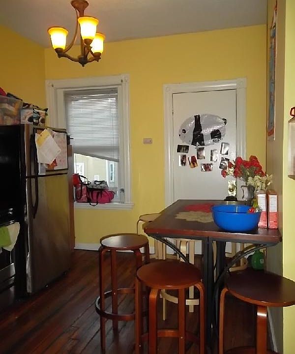 2nd image of 1520 Tremont St #03