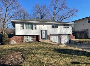 29W342 Lee Rd, West Chicago, IL 60185