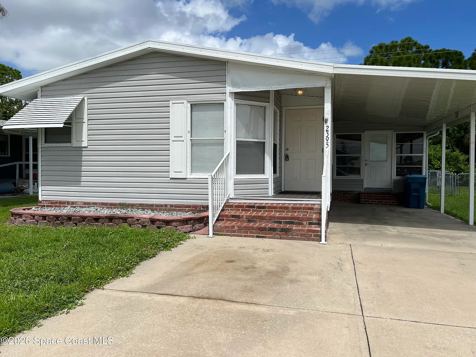 2 bed, 2.0 bath, 1099 sqft, $1,600 — Photo 1