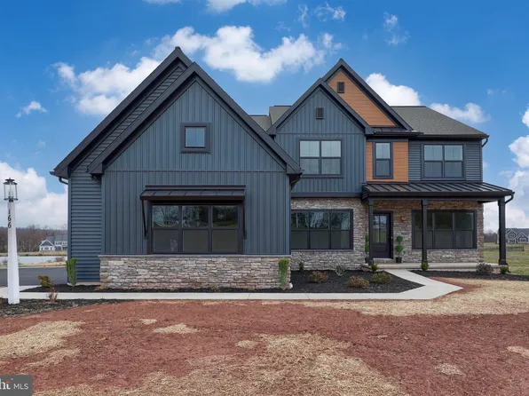 166 Creekside Dr, Elizabethtown, PA 17022