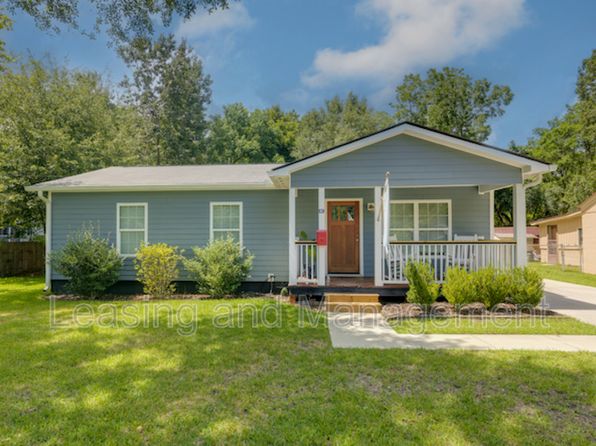62 Anita Dr